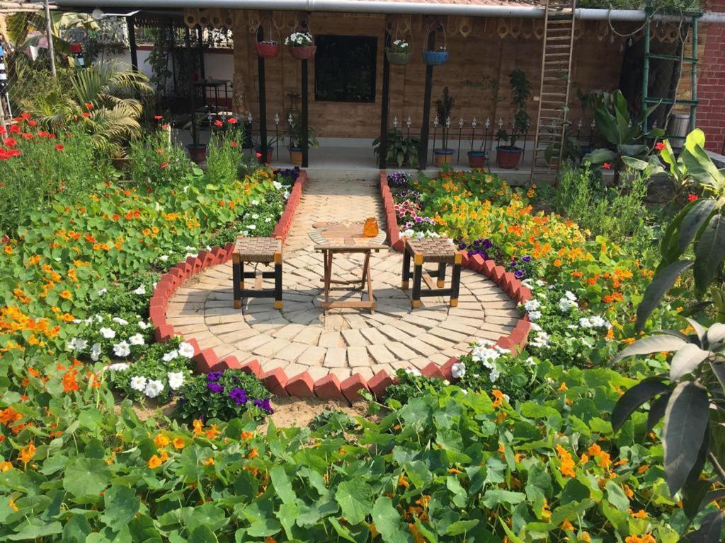 Panchobon Art Resort Shānti Niketan Exteriör bild