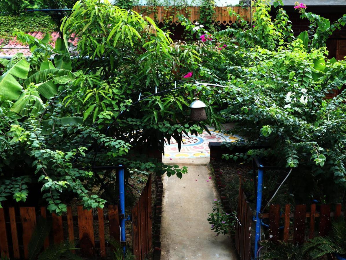 Panchobon Art Resort Shānti Niketan Exteriör bild